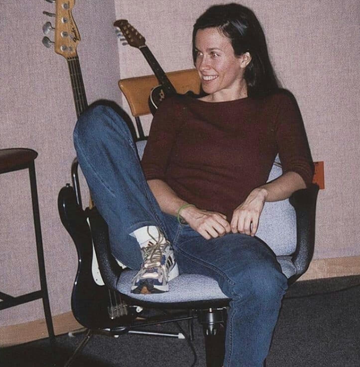 alanis morissette age 21